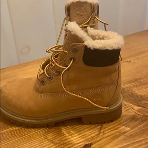 Timberland Shoes - Timberland girl’s 13 boots Timberland Shoes - Timberland girl’s 13 boots
